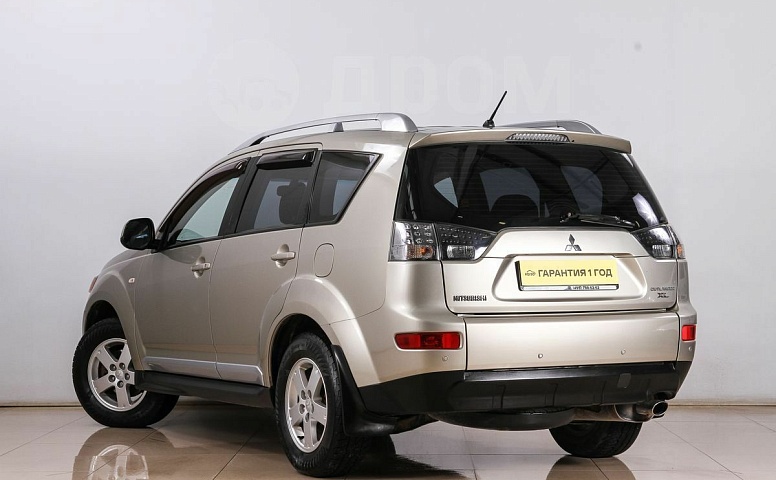 Mitsubishi Outlander, 2 поколение
