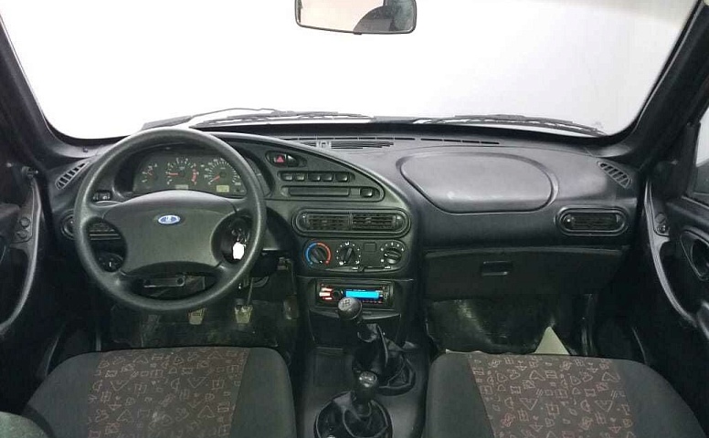 Chevrolet NIVA 1.7 MT (80 л.с.) 4WD