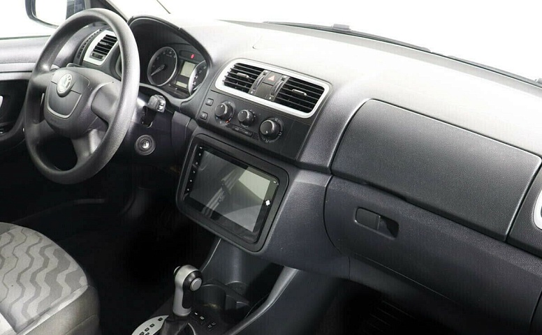 Skoda Fabia II