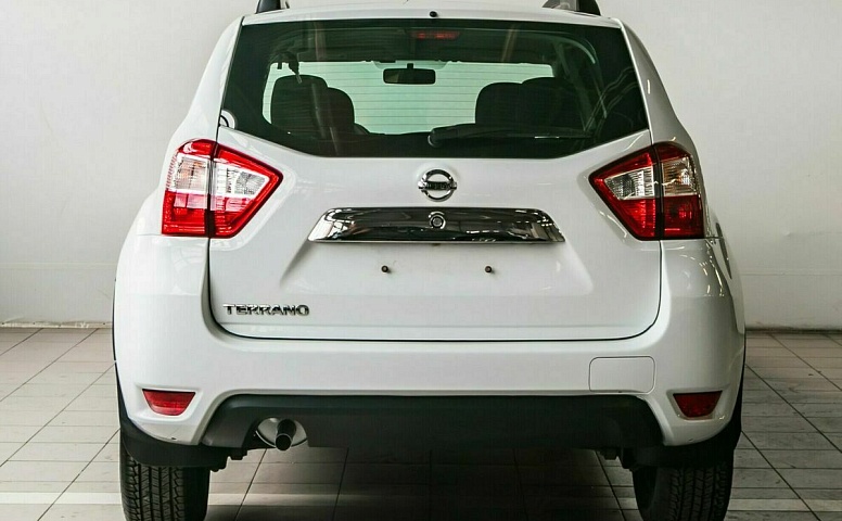 Nissan terrano