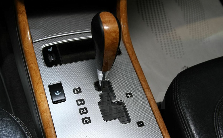 Hyundai Grandeur, 4 поколение