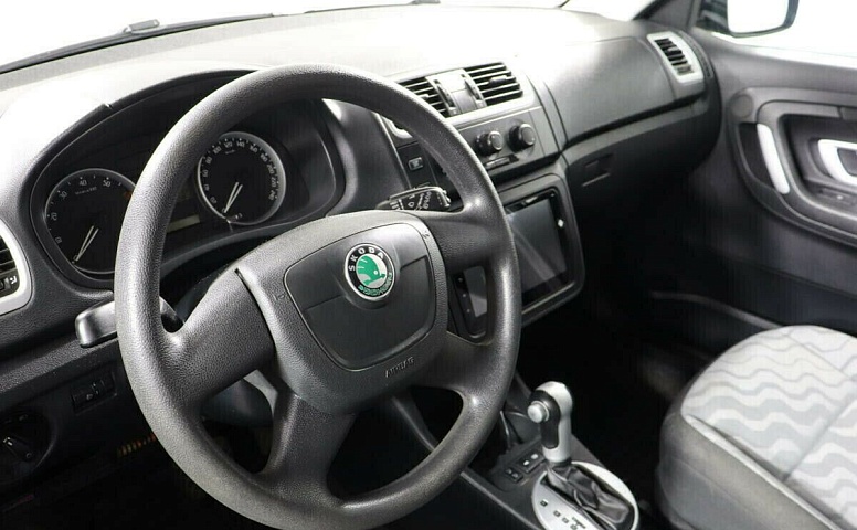 Skoda Fabia II