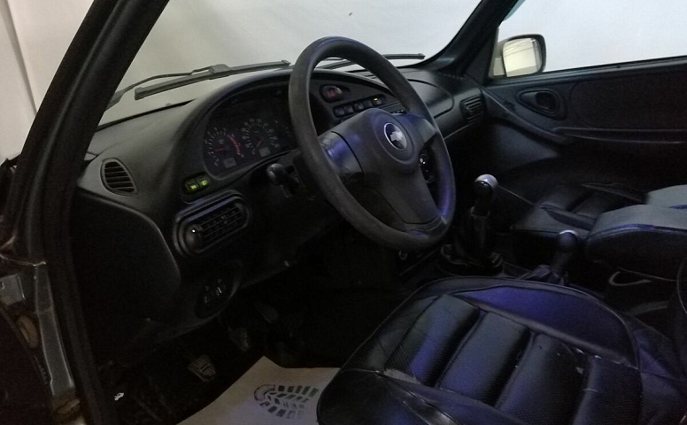 Chevrolet NIVA 1.7 MT (80 л.с.) 4WD