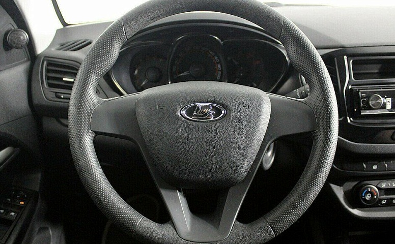 LADA (ВАЗ) Vesta 1.6 Механика