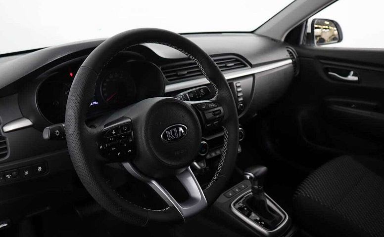 Kia rio x (x-line) акпп 2018 с пробегом 66 179 км