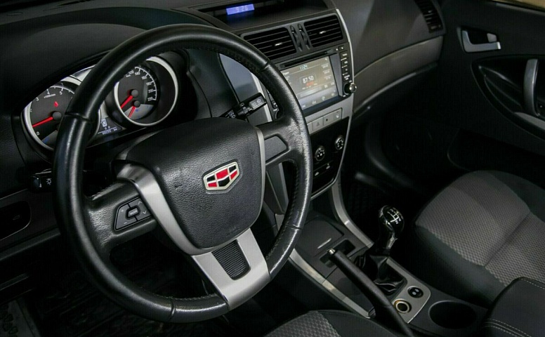 Geely emgrand x7