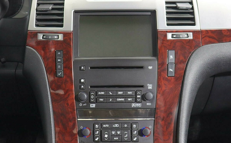 Cadillac Escalade III