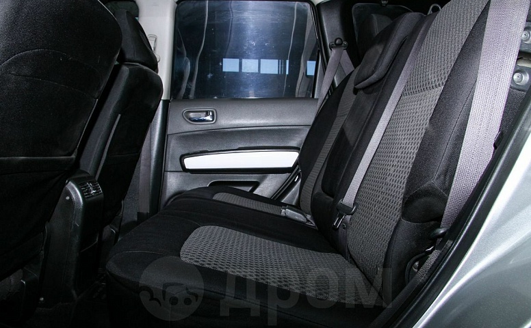 Nissan X-Trail, 2 поколение
