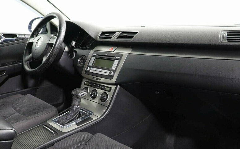Volkswagen Passat 2.0 Автомат