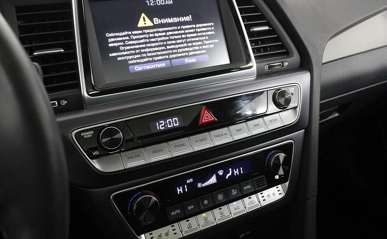 Hyundai Sonata 2.0 АКПП
