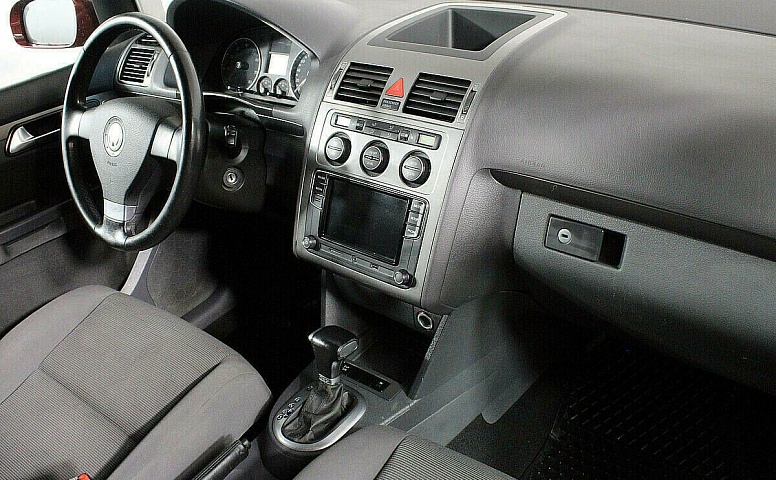 Volkswagen Touran I Рестайлинг