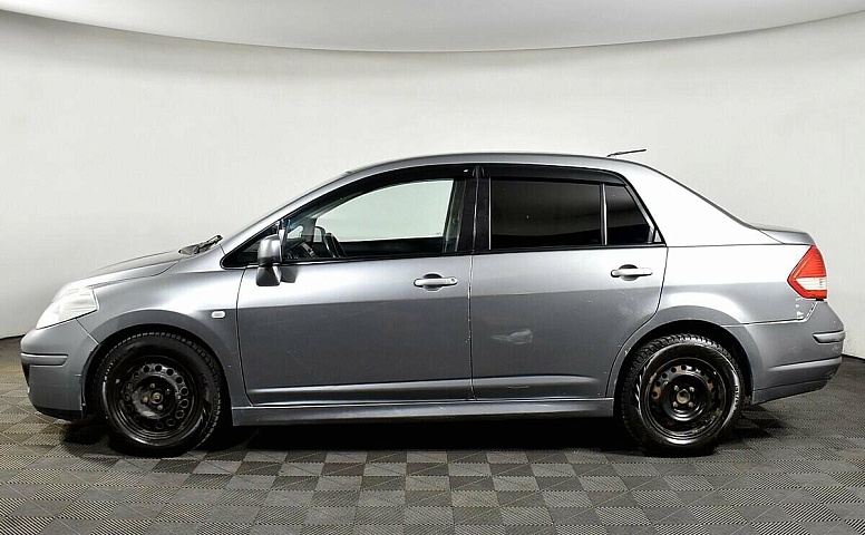 Nissan Tiida I Рестайлинг