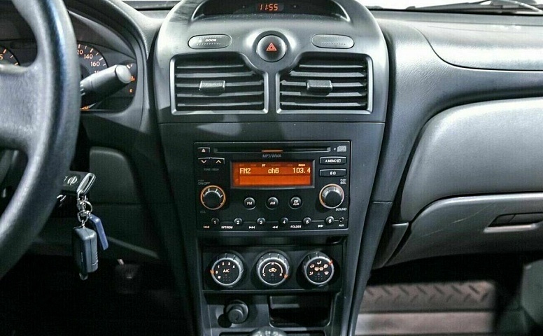 Nissan almera classic