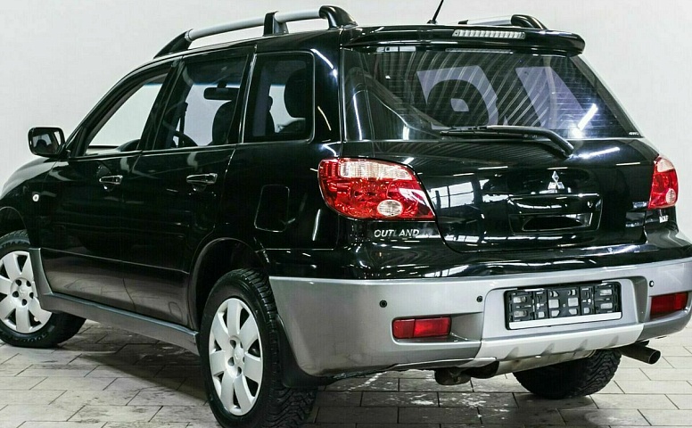 Mitsubishi outlander