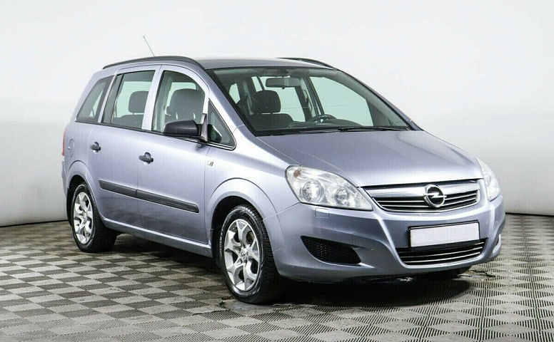 Opel Zafira B Рестайлинг