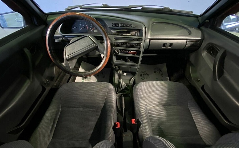 LADA (ВАЗ) 2114 1.6 MT (81 л.с.)