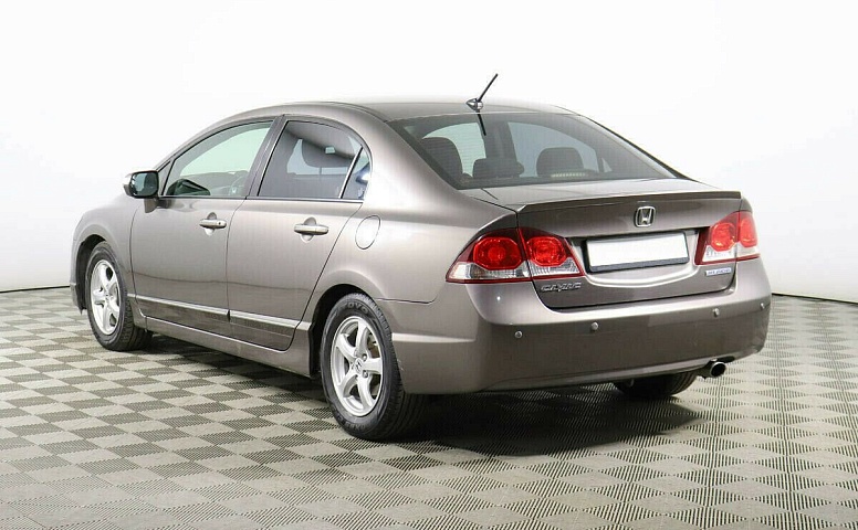 Honda Civic VIII Рестайлинг