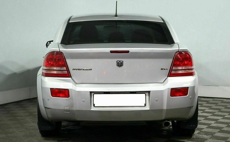 Dodge avenger
