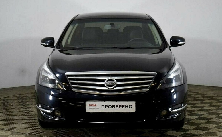 Nissan teana