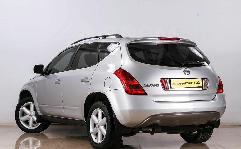 Nissan Murano, 1 поколение