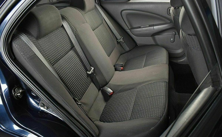 Nissan almera classic