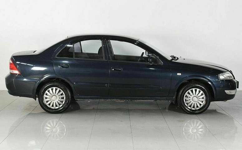 Nissan almera classic