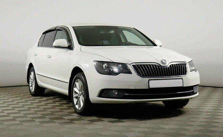 Skoda Superb 1.8 Робот