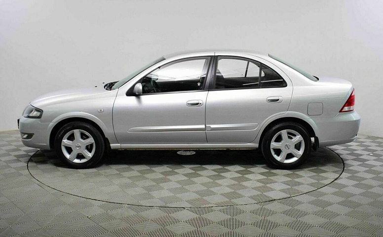 Nissan almera classic i