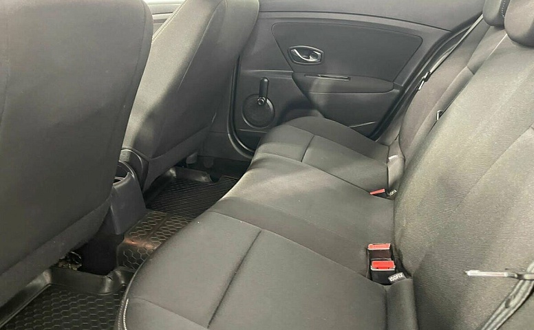 Renault Fluence I Рестайлинг
