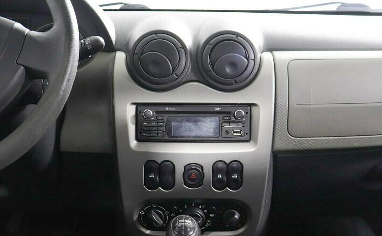 Renault Sandero I