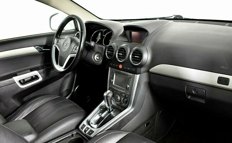 Opel Antara 2.2 Автомат