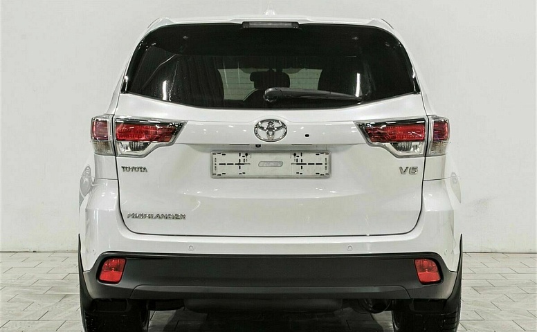 Toyota highlander