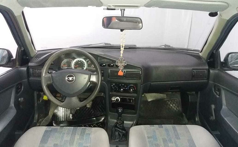 Daewoo NEXIA 1.5 MT (80 л.с.)