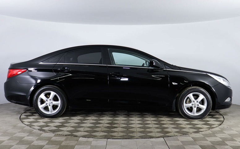 Hyundai Sonata 2.0 АКПП