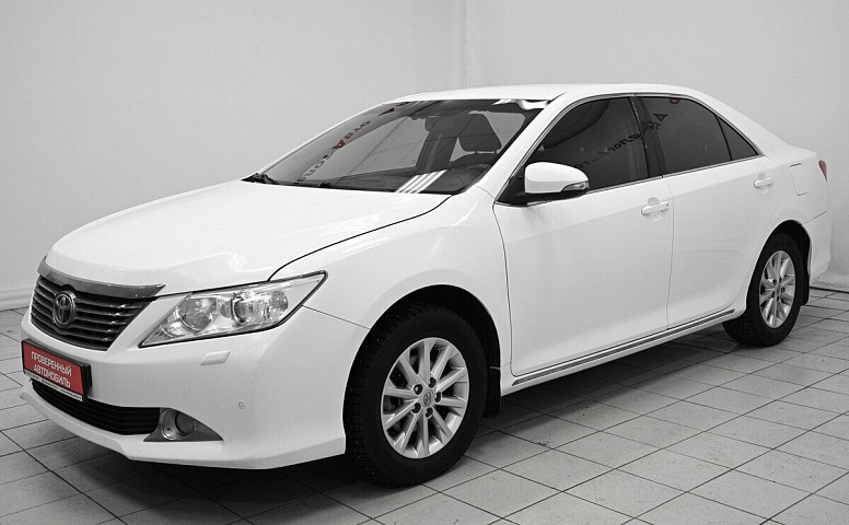 Toyota Camry VII (XV50)