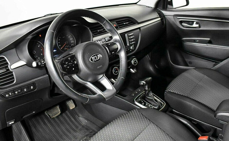 Kia Rio X-Line 1.6 Автомат