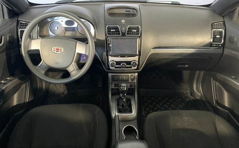 Geely EMGRAND 1.5 MT (98 л.с.)