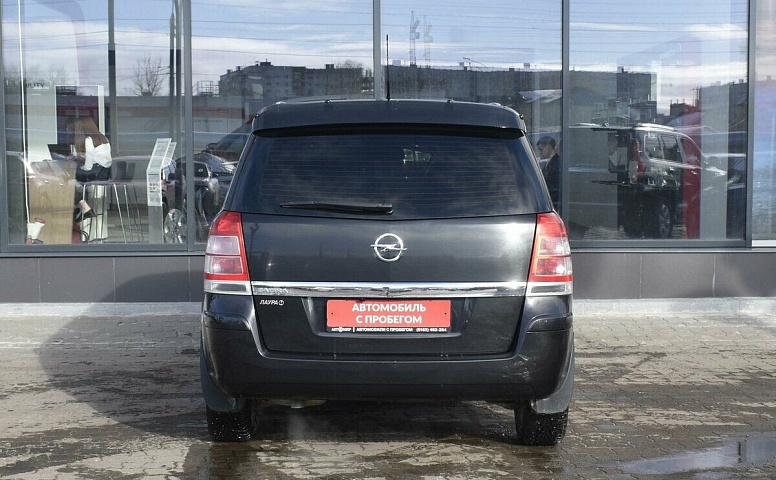 Opel Zafira B Рестайлинг