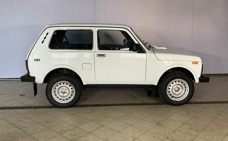 LADA (ВАЗ) 2121 1.7 MT (83 л.с.) 4WD