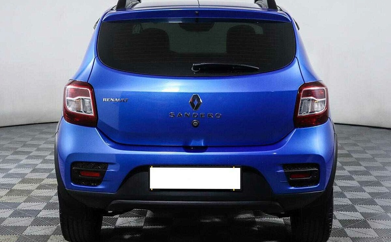 Renault sandero stepway cvt 2021 с пробегом 10 000 км