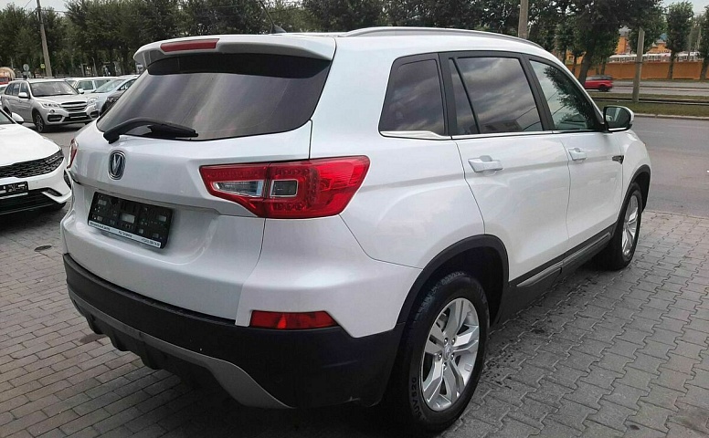 Changan cs75