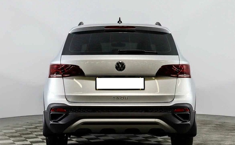 Volkswagen taos робот 2021 с пробегом 21 938 км