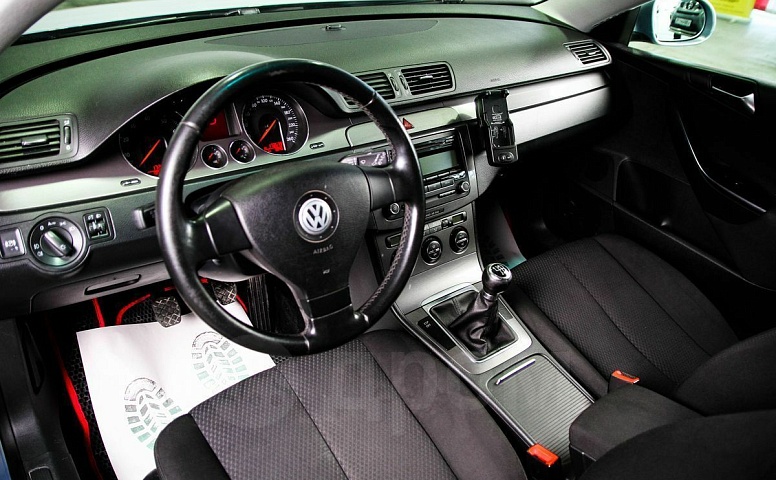 Volkswagen Passat, 6 поколение
