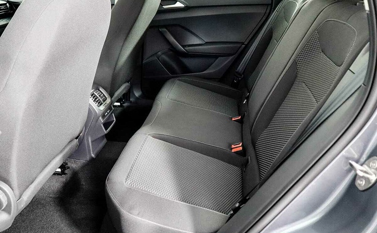 Volkswagen taos робот 2021 с пробегом 19 284 км