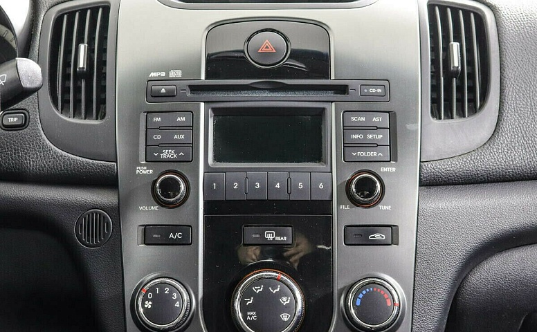 Kia cerato