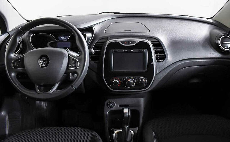 Renault kaptur cvt 2017 с пробегом 57 680 км