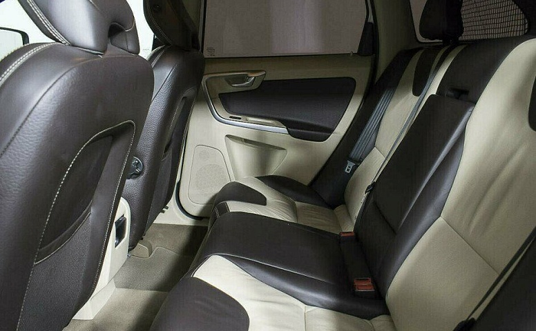 Volvo XC60 2.0 Робот