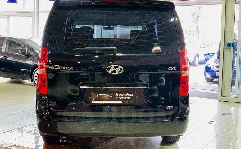 Hyundai Grand Starex