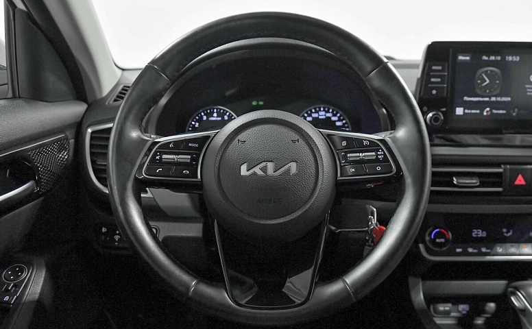 Kia Seltos 2.0 CVT