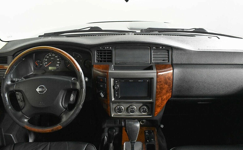 Nissan patrol